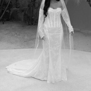 J’aton Wedding gown / dress
